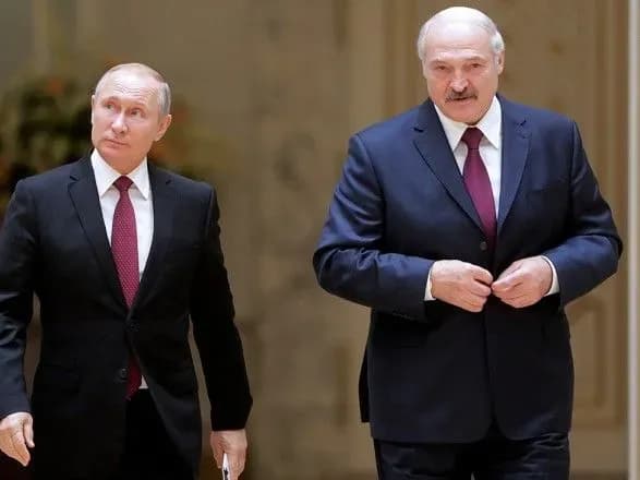 vagnerivtsi-i-vibori-u-bilorusi-putin-i-lukashenko-pogovorili-po-telefonu