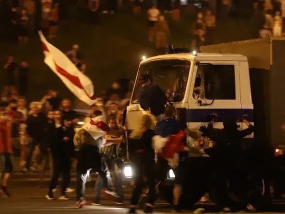 ssha-ta-oon-sturbovani-protestami-pislya-viboriv-u-bilorusi