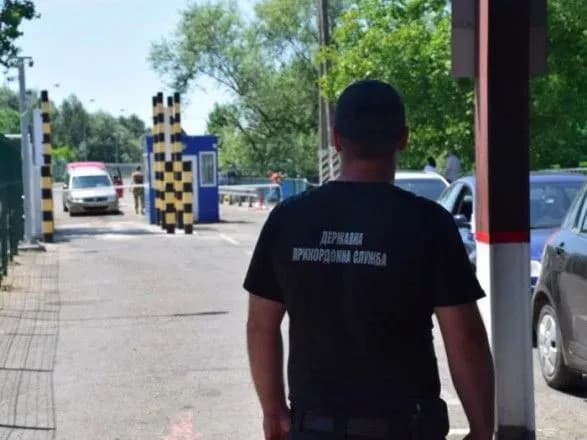 pasazhiropotik-cherez-kpvv-na-donbasi-za-lipen-zbilshivsya-vdvichi-dpsu