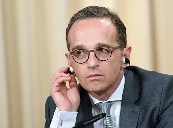 nimetsko-rosiyski-vidnosini-nadto-vazhlivi-schob-zalishiti-yikh-naprizvolyasche-maas