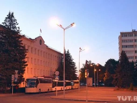 miting-na-pidtrimku-lukashenka-do-minska-z-usiyeyi-krayini-zvozyat-lyudey