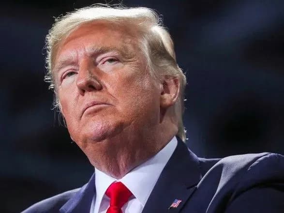 tramp-ne-viklyuchiv-mozhlivosti-provedennya-pokhoronu-brata-u-bilomu-domi