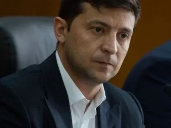 zelenskiy-povidomiv-scho-lishe-zaraz-v-ukrayinu-priyshla-persha-khvilya-covid-19
