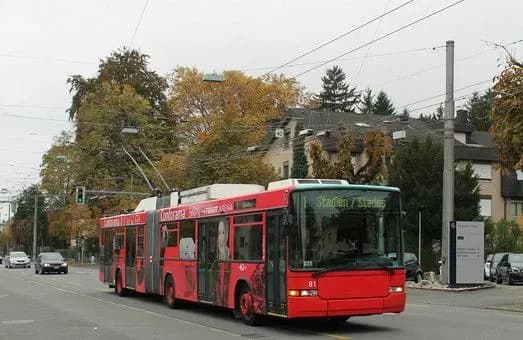 u-chernivtsyakh-pripinyayut-robotu-vsi-troleybusi