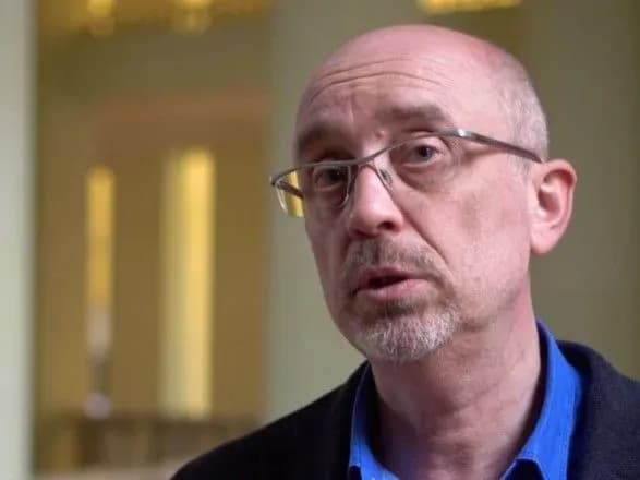 reznikov-rozpoviv-poryadok-denniy-robochikh-grup-schodo-vregulyuvannya-situatsiyi-na-donbasi