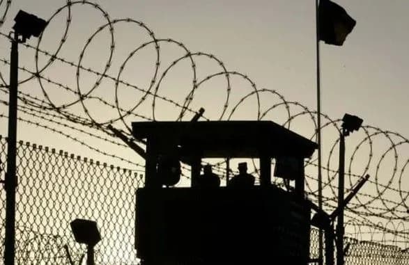 samogubstvo-u-koloniyi-na-kirovogradschini-devyatokh-pratsivnikiv-prityagnuli-do-vidpovidalnosti