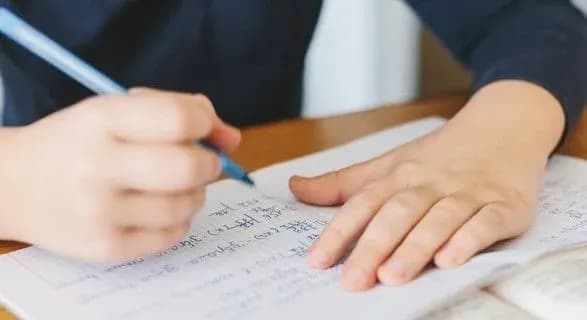 u-razi-zarazhennya-koronavirusom-odnogo-vchitelya-mozhut-zakriti-vsyu-shkolu-kmda