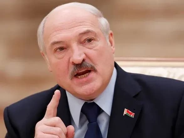 lukashenko-lyudyam-potribno-podumati-na-scho-peretvoritsya-yevropa-yakscho-bilorus-spalakhne
