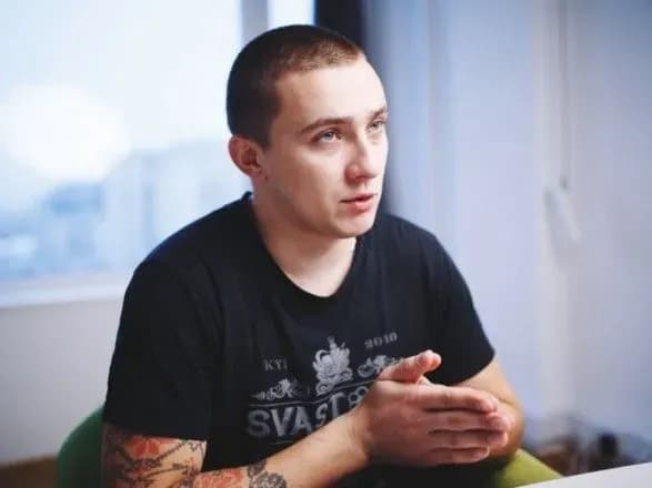 sud-vidklav-pidgotovche-zasidannya-u-spravi-sternenka