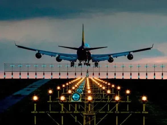 polscha-vidnovila-spisok-krayin-z-yakimi-zaboroneno-aviaspoluchennya-u-nomu-nemaye-ukrayini