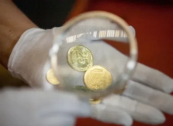 moneti-u-25-kopiyok-i-chastinu-banknot-vivedut-z-obigu-z-zhovtnya