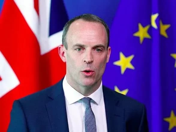 mzs-britaniyi-pro-otruyennya-navalnogo-tse-chistoyi-vodi-gangsterizm