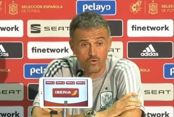 nastavnik-ispaniyi-ne-nazvav-sklad-zbirnoyi-cherez-shevchenka