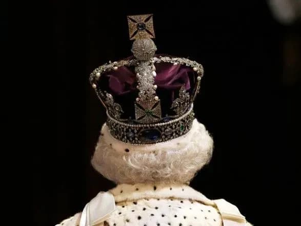 nerukhomist-britanskoyi-koroni-podeshevshala-na-700-mln-dolariv-cherez-pandemiyu
