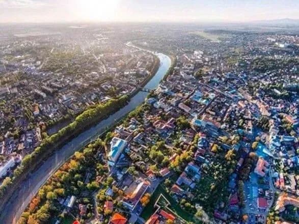 do-poslablennya-karantinu-v-ukrayini-ne-gotovi-22-oblasti-ta-kiyiv-moz