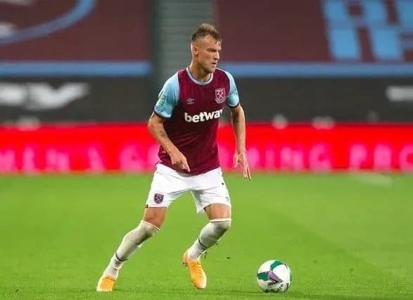 rezultativna-feyeriya-vid-yarmolenka-prinesla-vest-khemu-vigrash-u-gri-kubku-angliyskoyi-ligi