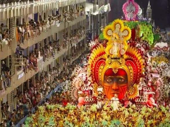 karnaval-u-rio-de-zhaneyro-perenesli-cherez-pandemiyu