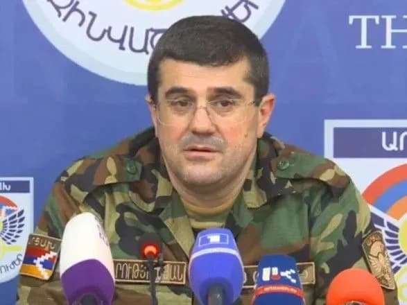 eskalatsiya-v-nagirnomu-karabasi-prezident-neviznanoyi-respubliki-povidomiv-pro-vtrati