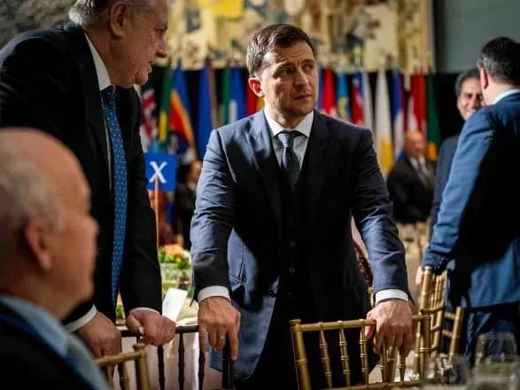 zelenskiy-pidpisav-ukaz-pro-zakhodi-iz-zaluchennya-it-fakhivtsiv-z-bilorusi