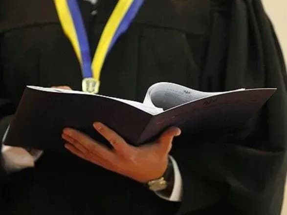 pobittya-suddi-v-rivnomu-vrp-zaklikala-zabezpechiti-okhoronu-mistsevikh-predstavnikiv-femidi