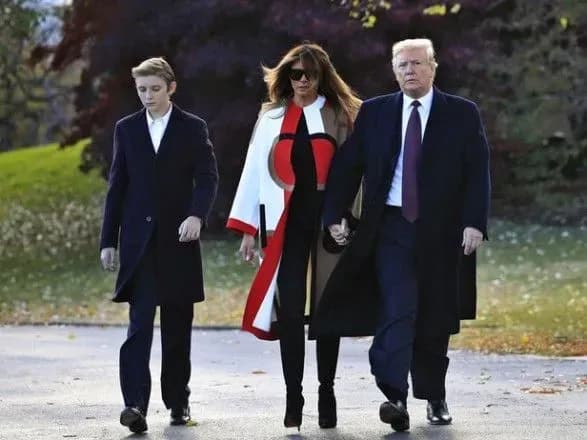 sin-prezidenta-ssha-ta-persha-ledi-vilikuvalis-vid-covid-19