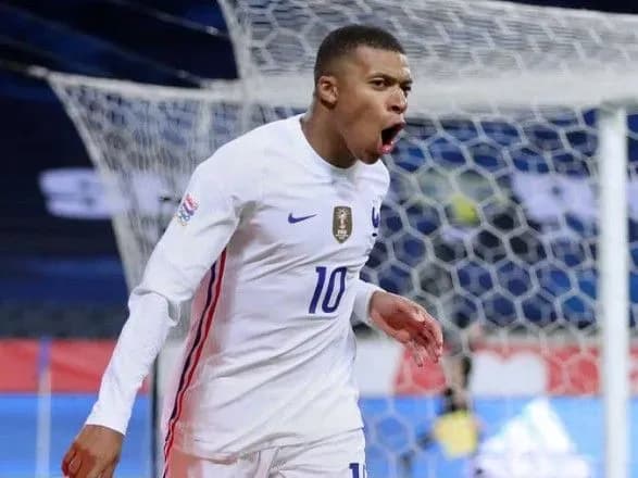 frantsuzkogo-napadnika-viznano-naydorozhchim-molodim-futbolistom-svitu