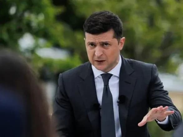 pro-zagrozu-krovoprolittya-ta-inshi-partiyi-yaki-smiyutsya-povne-zvernennya-prezidenta-do-slug-narodu