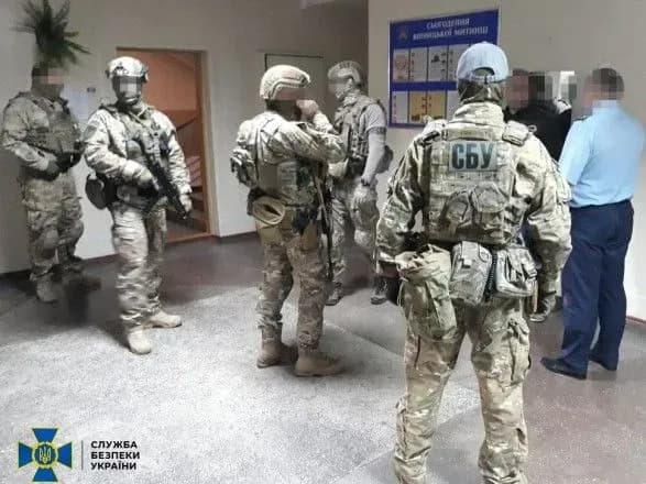 v-ukrayini-vikrili-koruptsiynu-skhemu-posadovtsiv-derzhavnoyi-mitnoyi-sluzhbi