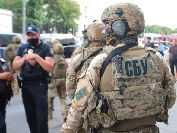 dbr-ta-sbu-provodyat-obshuki-v-teritorialnikh-organakh-ta-tsentralnomu-aparati-derzhmitnitsi