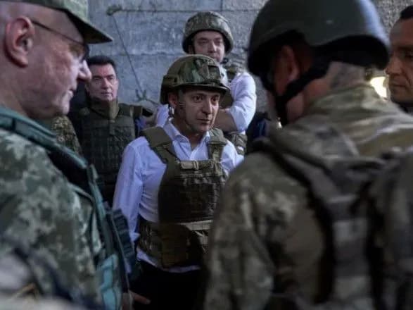 zelenskiy-dopuskaye-provedennya-viboriv-na-donbasi-navesni