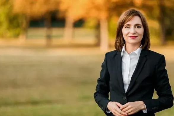 u-moldovi-ofitsiyno-ogolosili-sandu-peremozhtsem-viboriv-prezidenta