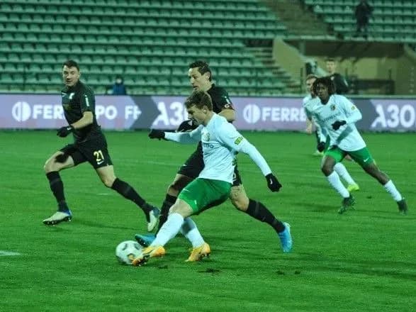 vorskla-rozgromila-kolos-i-prodovzhila-peresliduvannya-shakhtarya