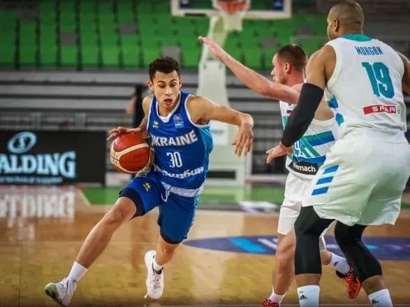 zbirna-ukrayini-prograla-chinnim-chempionam-yevropi-u-vidbori-na-yevrobasket-2022