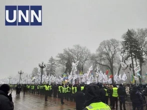 aktsiyi-pid-radoyu-i-na-bankoviy-zavershilisya-politsiya-porushen-ne-fiksuvala