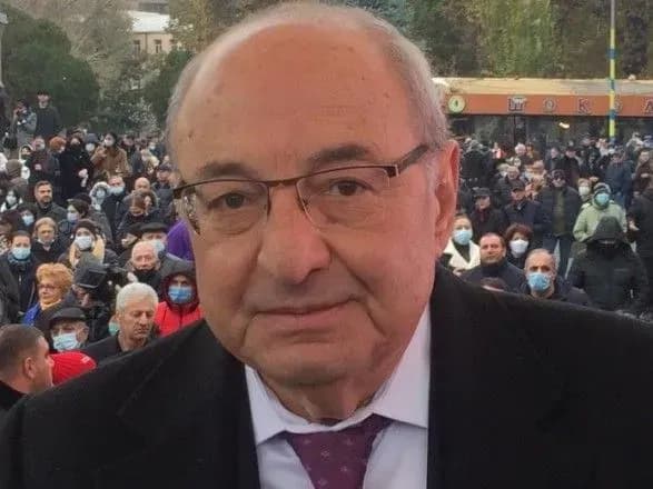 opozitsiya-virmeniyi-poboyuyetsya-viyni-z-turechchinoyu-v-razi-vidmovi-vid-ugodi-schodo-karabakhu