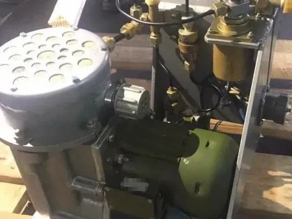 z-ukrayini-namagalis-vivezti-zapchastini-do-zenitno-raketnogo-kompleksu