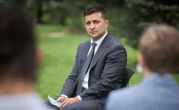 zelenskiy-pro-richnitsyu-samitu-v-parizhi-rosiya-blokuye-vikonannya-domovlenostey
