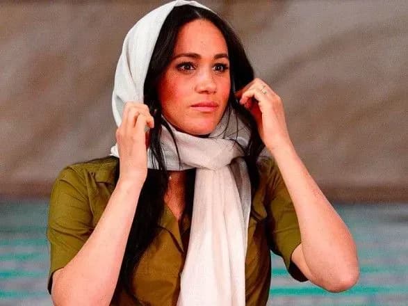 megan-markl-obiyshla-za-populyarnistyu-keyt-middlton-i-korolevu-yelizavetu