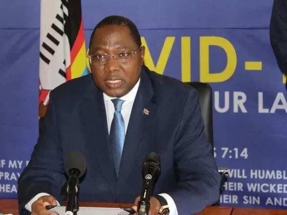 u-korolivstvi-esvatini-vid-covid-19-pomer-premyer-ministr