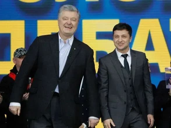 politichniy-prognoz-na-2021-rik-poslablennya-derzhavnikh-institutiv-ta-zblizhennya-zelenskogo-z-poroshenkom