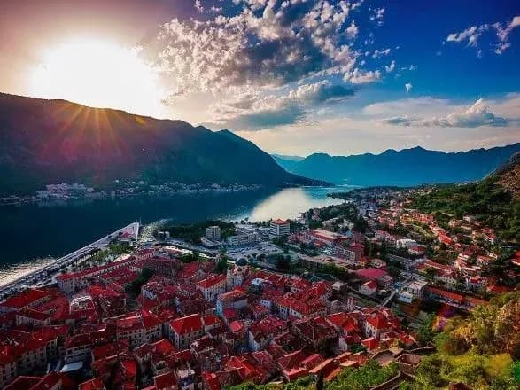 u-moz-onovili-spisok-krayin-chervonoyi-ta-zelenoyi-zon-2