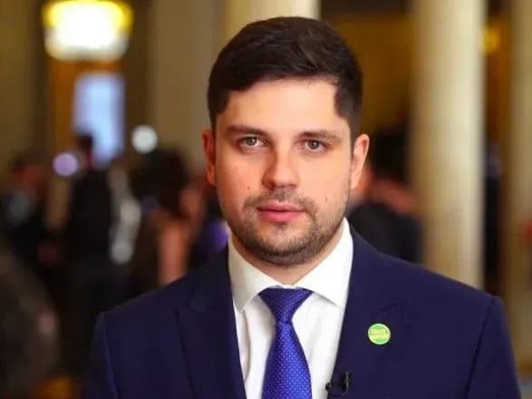 u-radi-zibrali-pidpisi-pro-provedennya-pozachergovoyi-sesiyi-schodo-fopiv