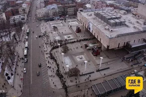 proschannya-z-kernesom-prodovzhili-cherez-dovzheleznu-chergu-z-okhochikh-viddati-shanu-meru