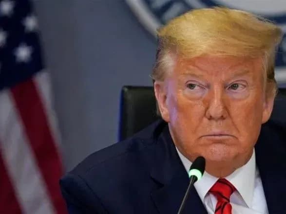 tramp-vidmovivsya-pidpisati-zakonoproekt-na-2-3-trln-dolariv-dopomogi-pid-chas-pandemiyi
