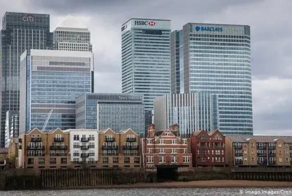 britanskiy-finsektor-z-1-sichnya-vtratit-dostup-do-rinku-yes