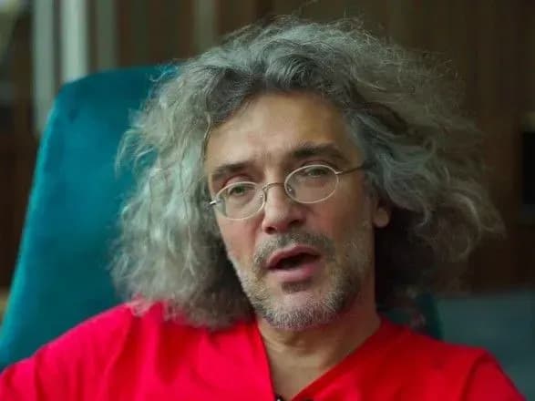 rosiyska-vaktsina-suputnik-v-protipokazana-lyudyam-iz-golovnoyi-grupi-riziku-ekspert