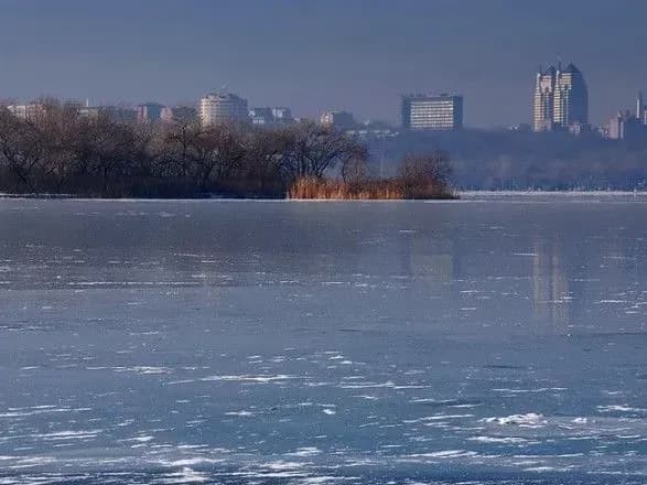 sudnam-khochut-dozvoliti-plavati-po-dnipru-tsiliy-rik