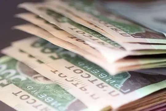 v-ukrayini-zrosla-minimalna-zarobitna-plata