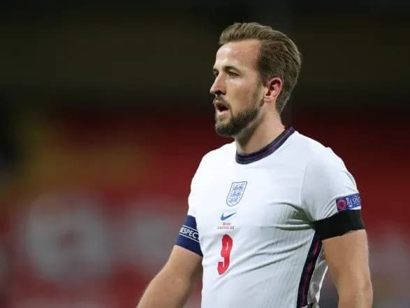 tottenkhem-rozgromnoyu-peremogoyu-perervav-bezvigrashnu-seriyu-v-apl