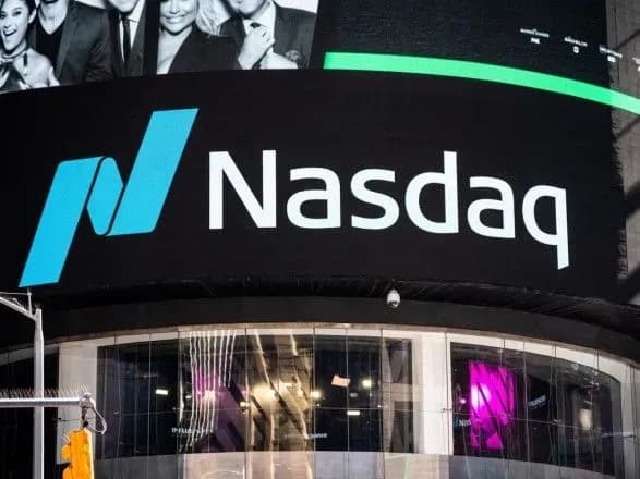 aktsiyi-apple-vpali-pislya-zakliku-durova-pereyti-z-ios-na-android